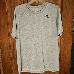 Adidas Climalite Mens Large Crew SS Gray Moisture Wicking Athletic Tee‎
